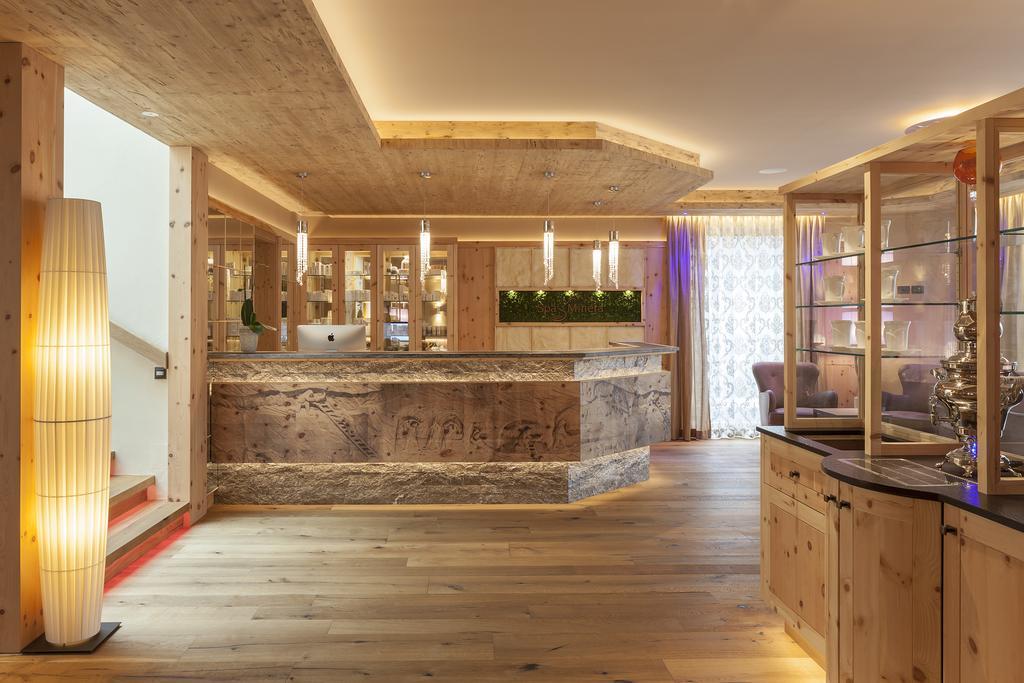 Hotel Plunhof 리다나 외부 사진